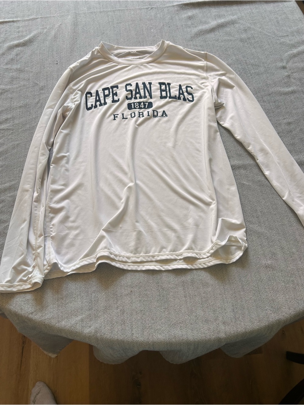 Ingear White Long Sleeve Shirt with Navy 'Cape San Blas' Print